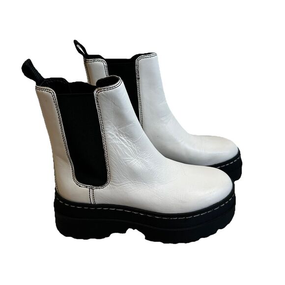 MARC FISHER 6M Patrick‎ White Leather Chelsea Ankle Booties Boots Punk Chunky - Picture 1 of 8